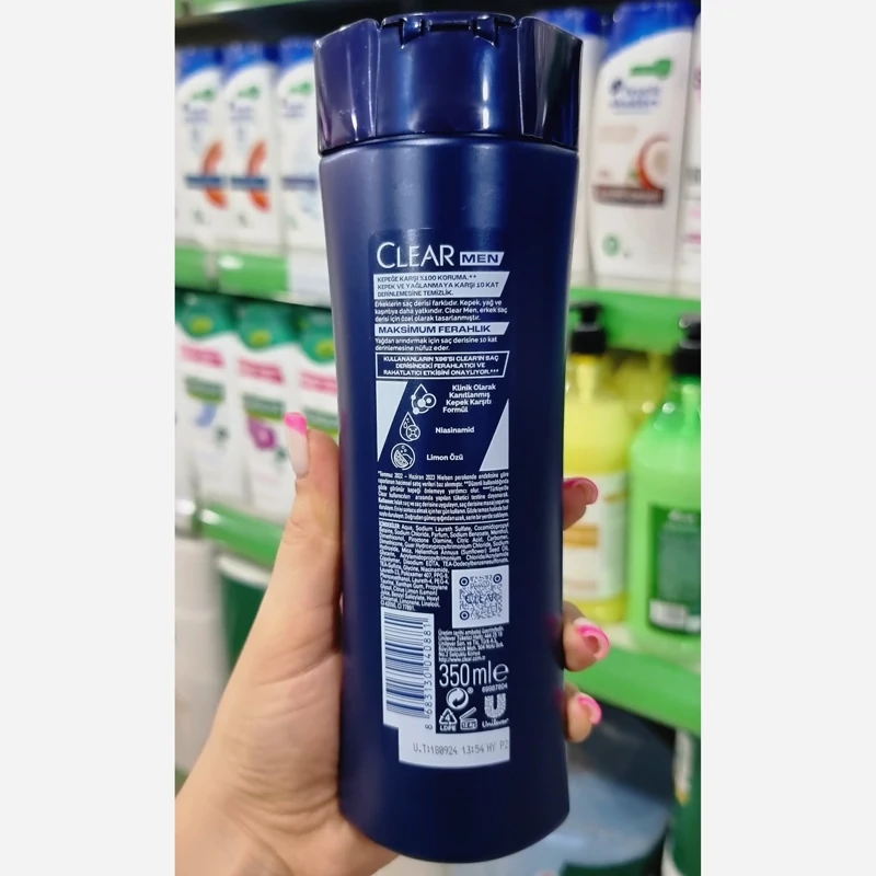 شامپو کلیر مناسب موهای چرب