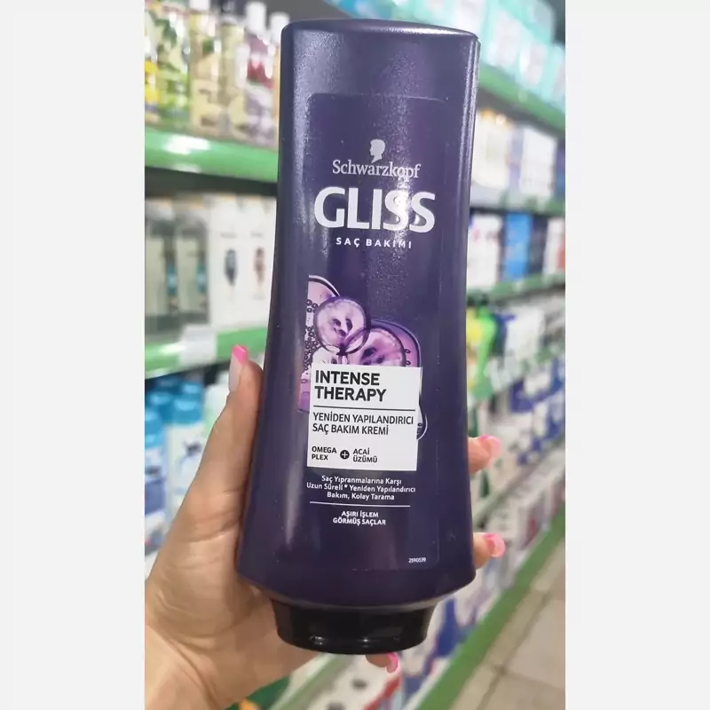 نرم کننده موی سر گلیس مناسب موهای ضعیف وآسیب دیده