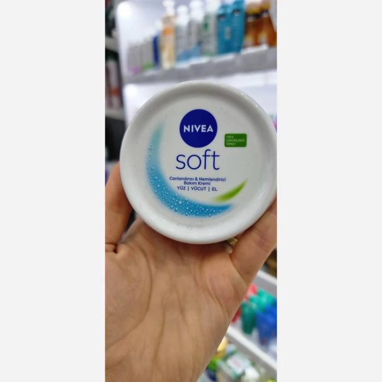 کرم مرطوب کننده دست وصورت نیوا مدل سافت محصول ترکیه