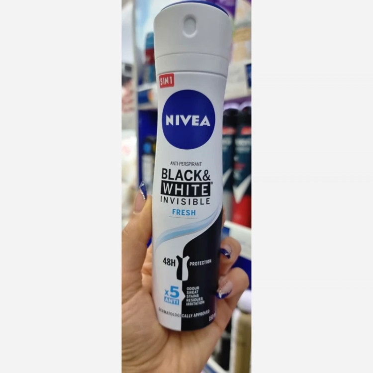 اسپری ضدتعریق بدن نیوا مناسب بانوان مدل بلک اند وایت