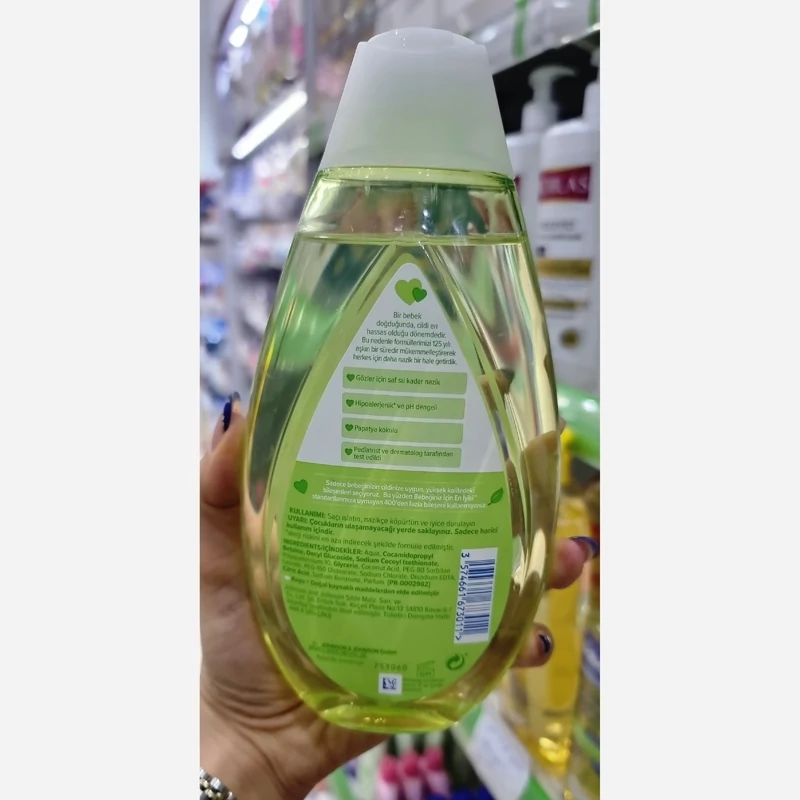 شامپو بچه جانسون تقویت کننده