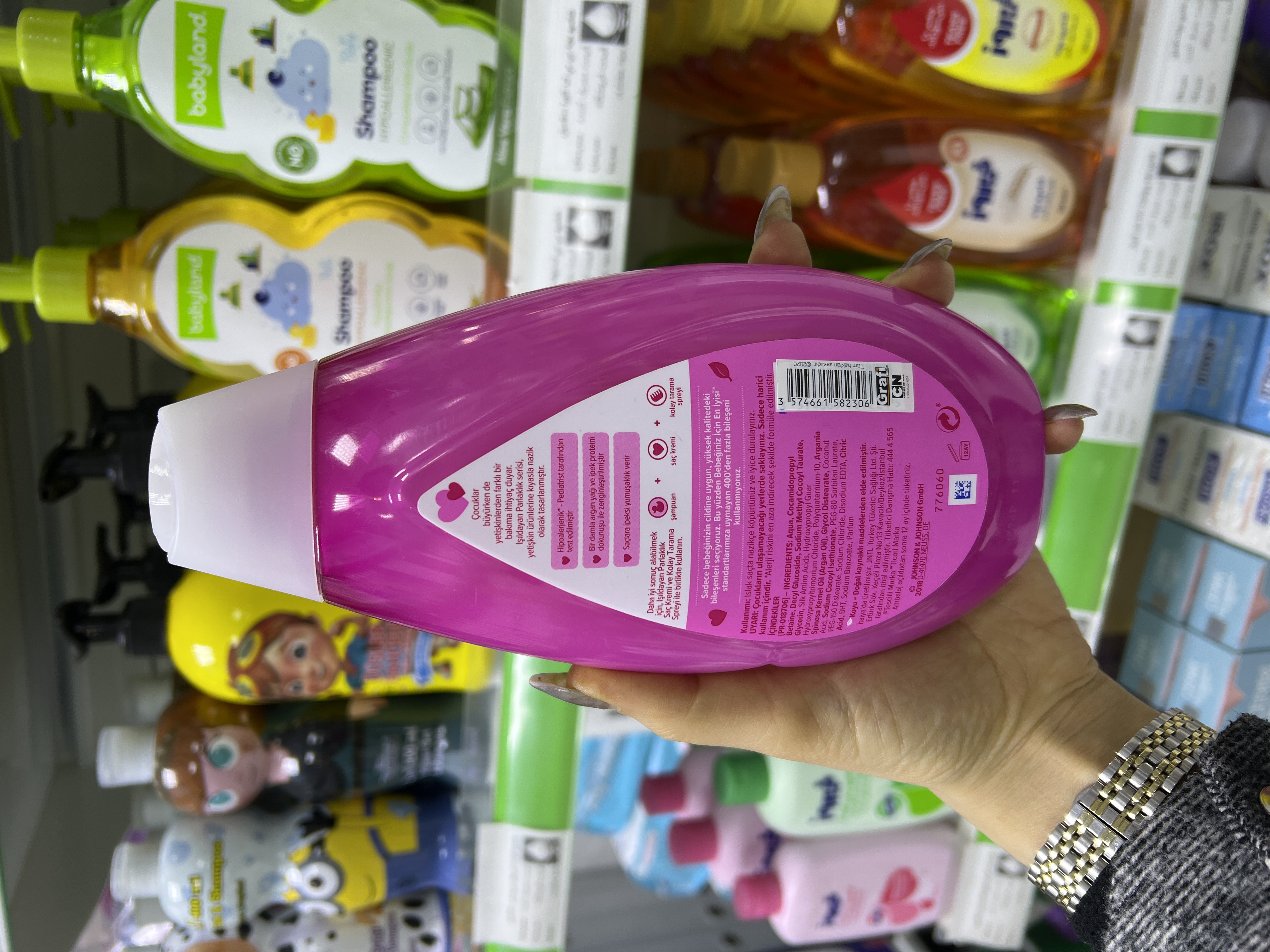 شامپو بچه جانسون ترکیه