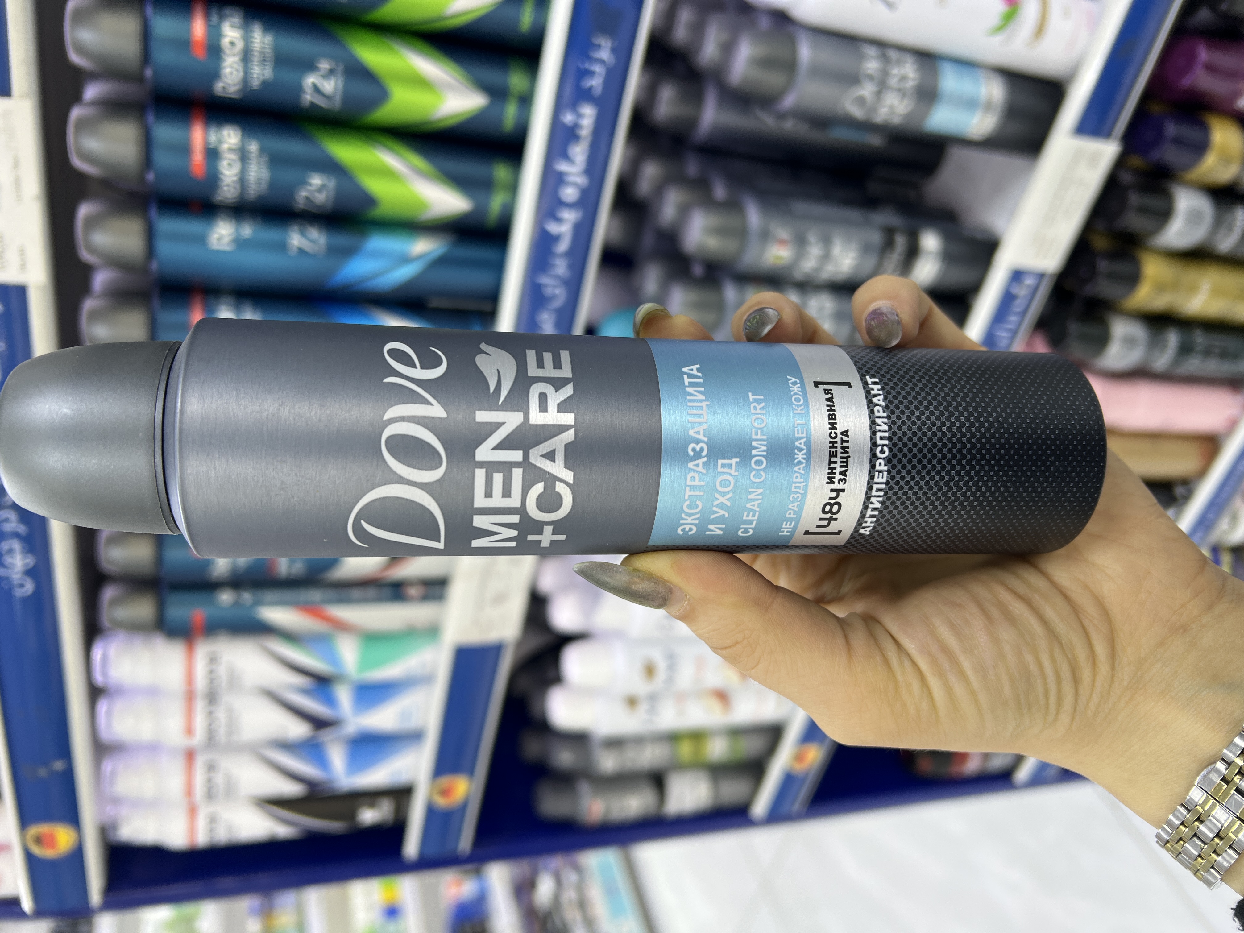 اسپری ضدتعریق بدن داو مناسب آقایان