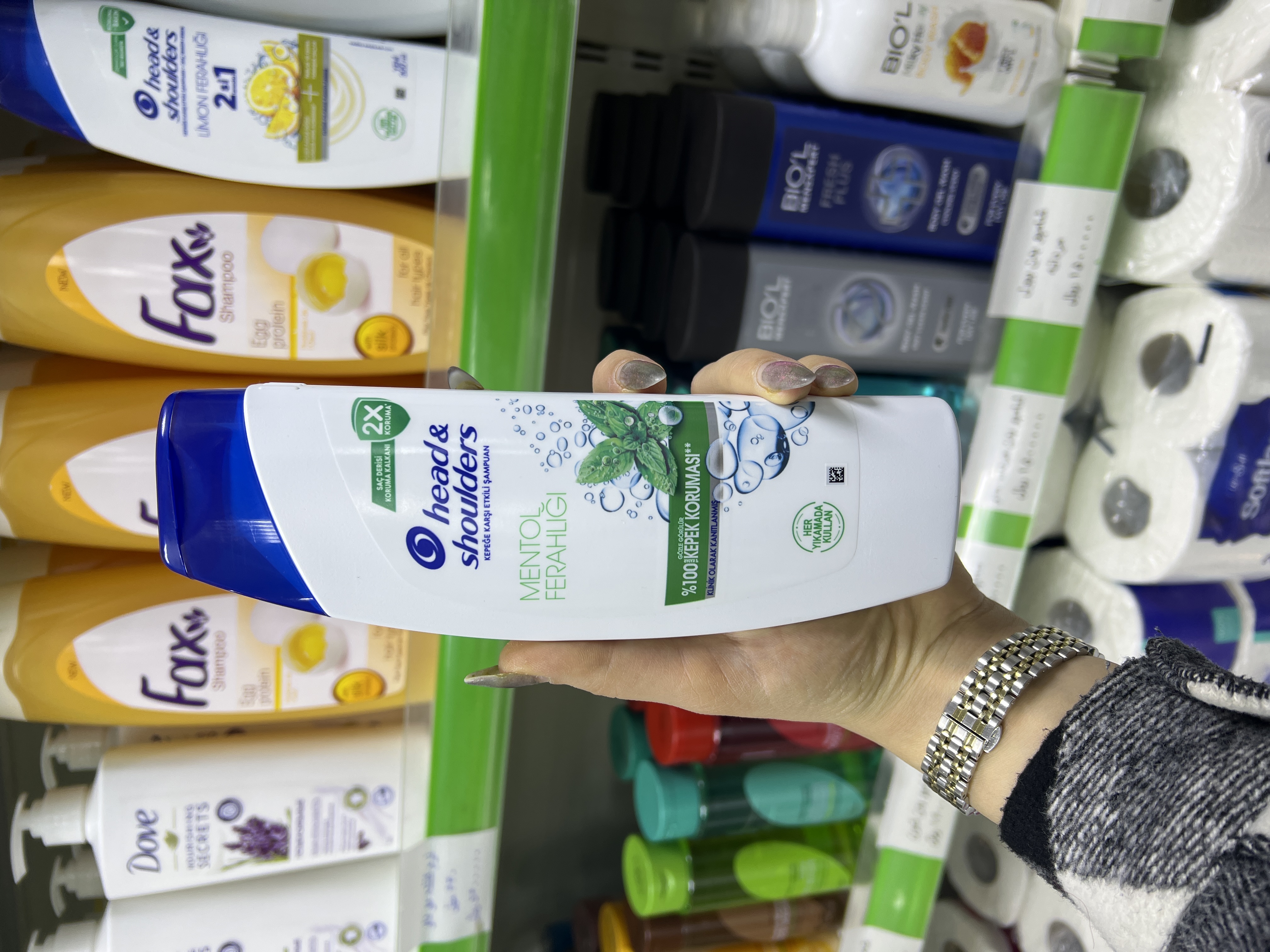 شامپو‌هداندشولدرز مناسب همه ی موها