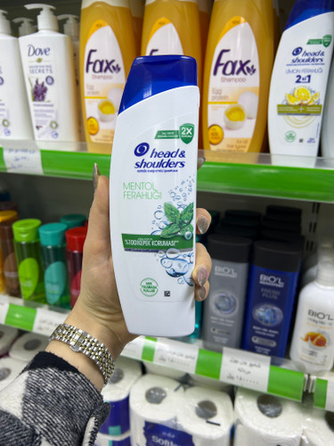 شامپوهداندشولدرز مناسب همه ی موها